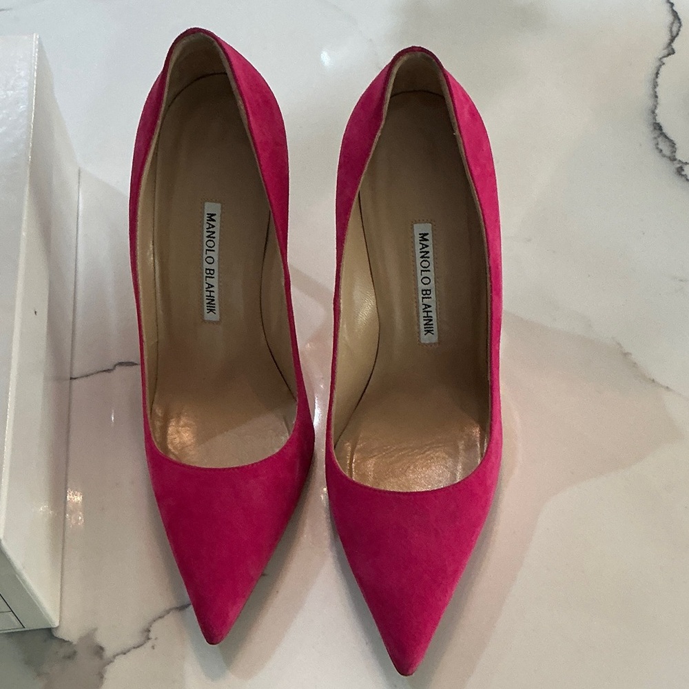 Manolo Blahnik Fuchsia Heels